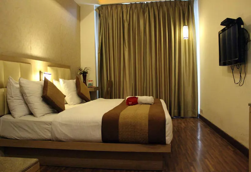 هتل Oyo Rooms Karol Bagh Metro Station 2