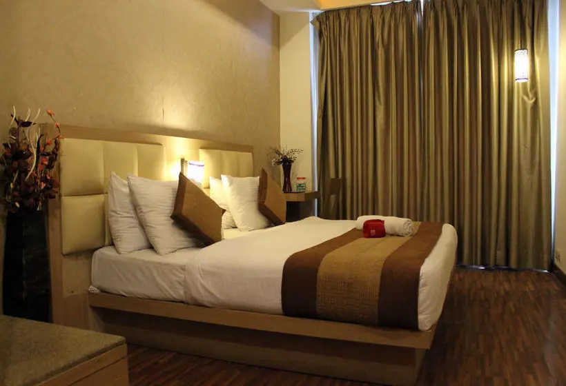 هتل Oyo Rooms Karol Bagh Metro Station 2