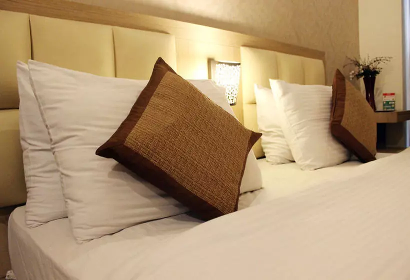 هتل Oyo Rooms Karol Bagh Metro Station 2