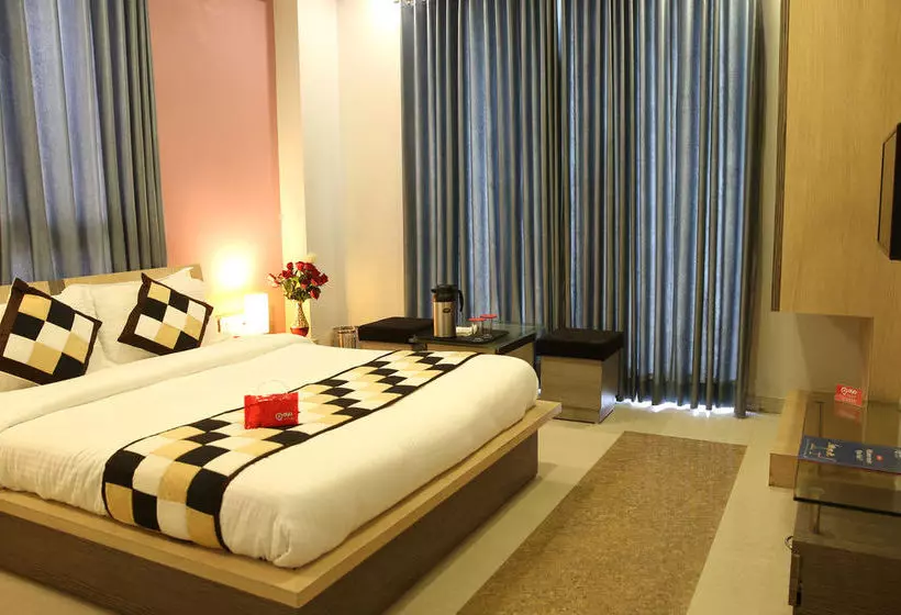 هتل Oyo Rooms Railway Station Abu Road