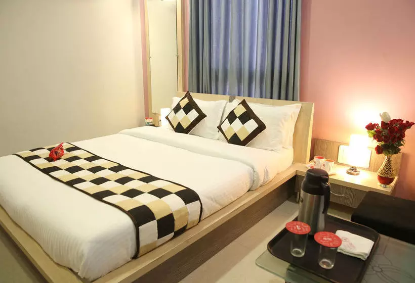 هتل Oyo Rooms Railway Station Abu Road
