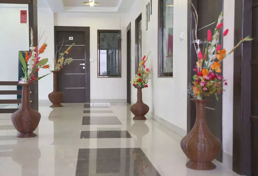 هتل Oyo Rooms Railway Station Abu Road