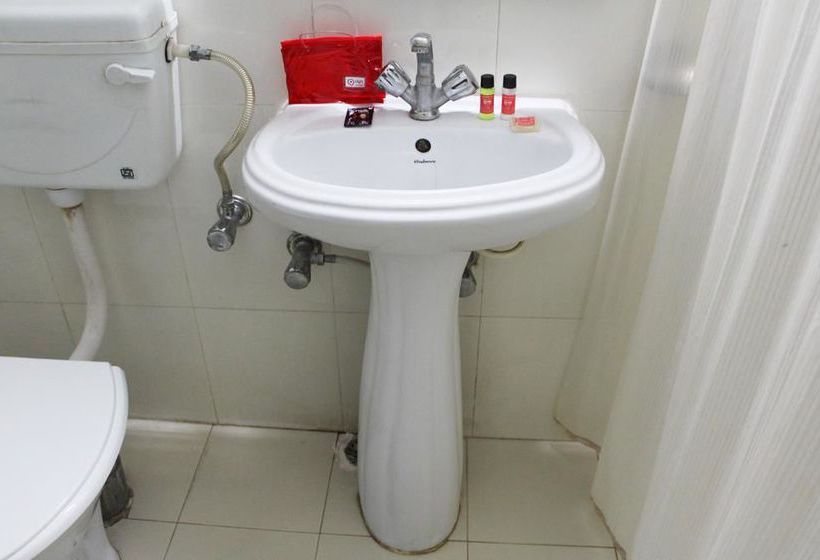 호텔 Oyo Rooms Rajpur Road Gandhi Park