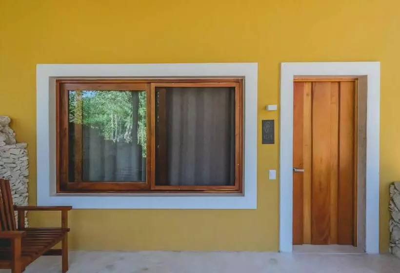 هتل Wakax Hacienda   Cenote & Boutique