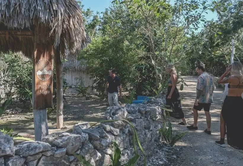 هتل Wakax Hacienda   Cenote & Boutique