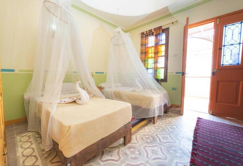 پانسیون Villa Nile House Luxor