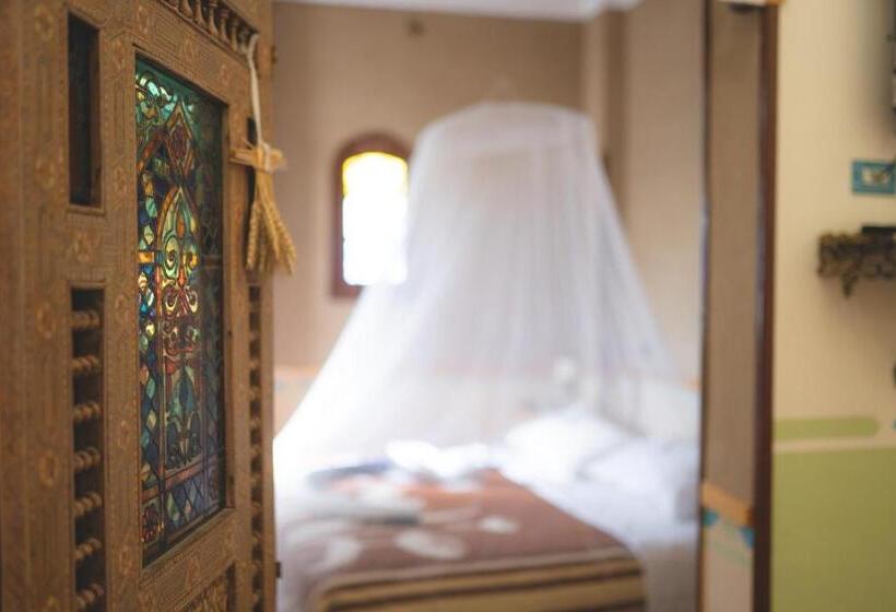 پانسیون Villa Nile House Luxor