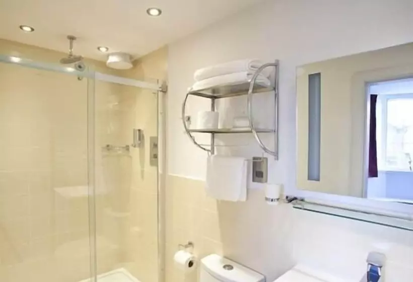 Bed and Breakfast Burton Stone Inn Free Parking On Site