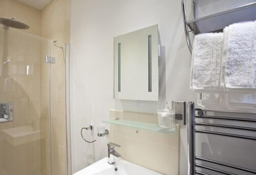 مبيت وإفطار Burton Stone Inn Free Parking On Site