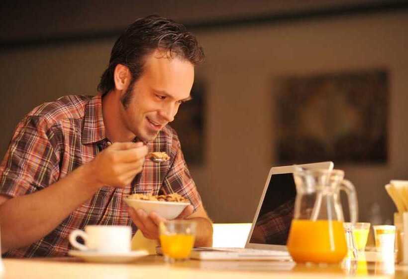 مبيت وإفطار Sarum College