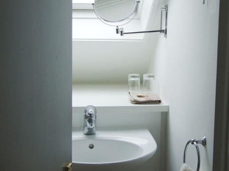 مبيت وإفطار Sarum College