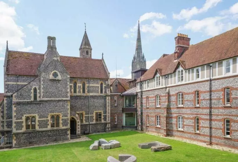 住宿加早餐 Sarum College