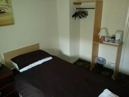 민박 The Wakefield House