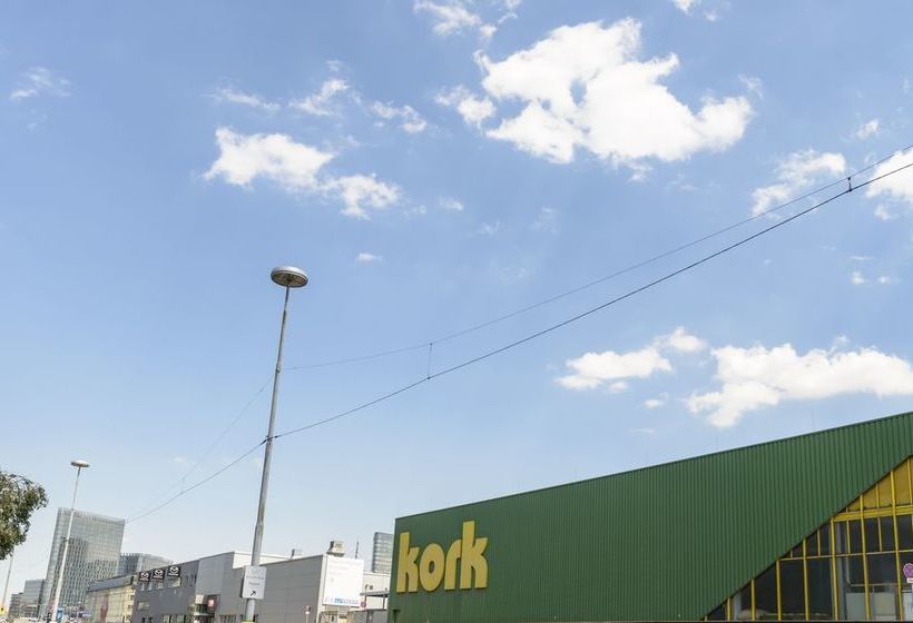 Kriehubergasse By Welcome2vienna