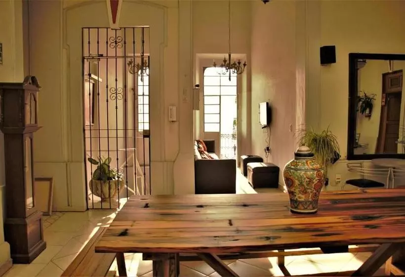 Hostel Lit Guadalajara