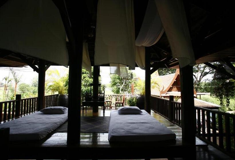 ホテル Ayutthaya Retreat