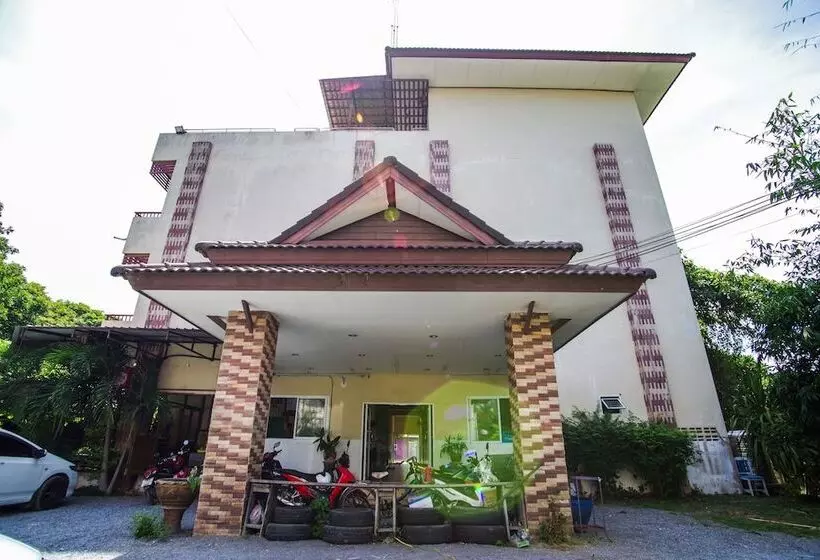 ホテル Ban Sabaidee