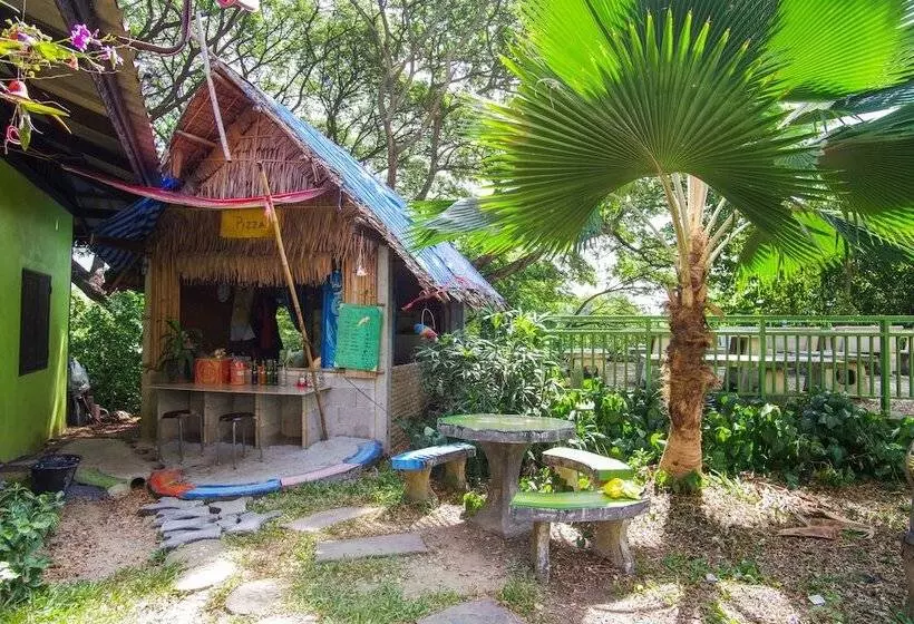 ホテル Ban Sabaidee