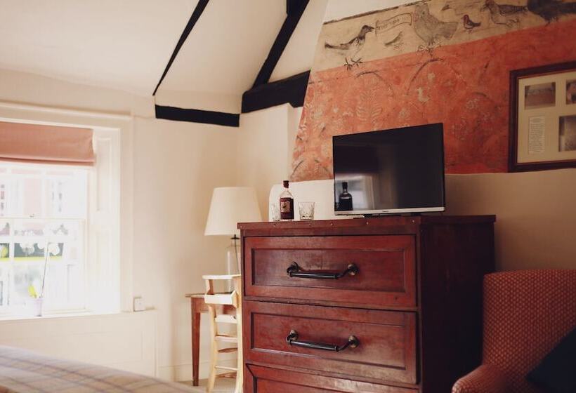 호텔 Bel And The Dragon Odiham