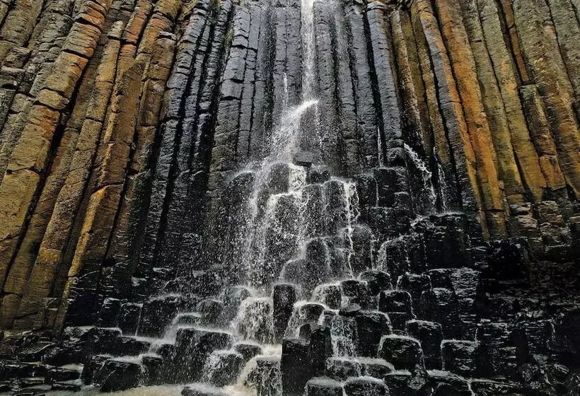 فندق Del Valle Inn