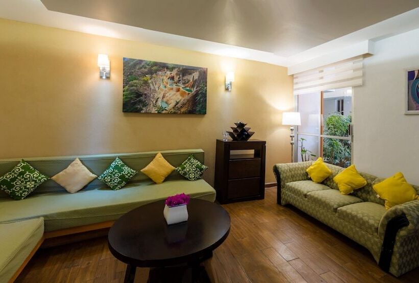 Отель Del Valle Inn