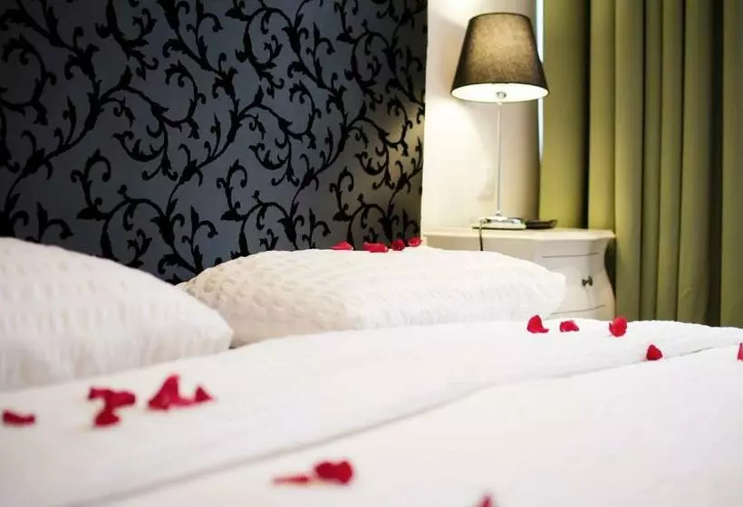 هتل Dolce Vita Suites Boutique