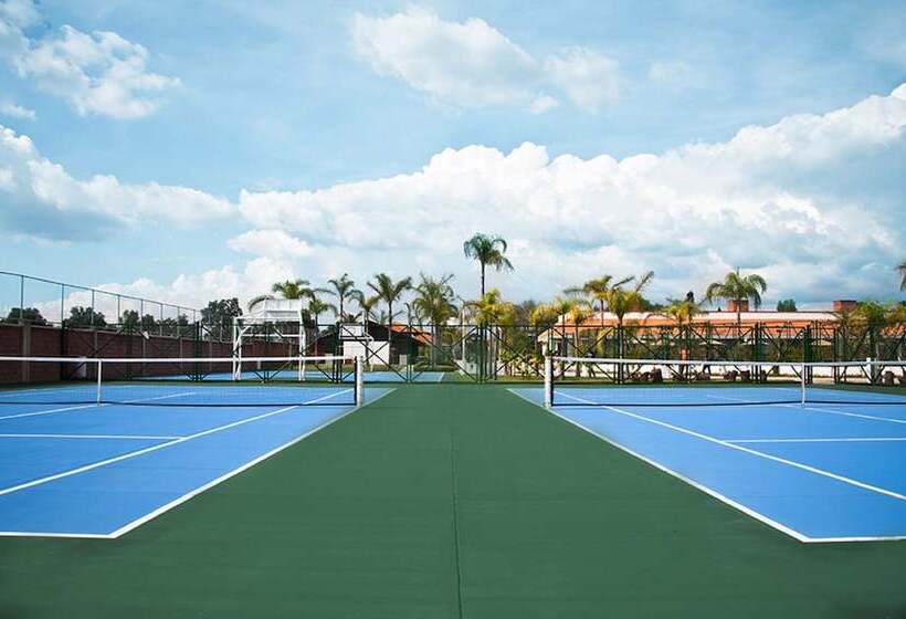 هتل Ecce Inn & Spa