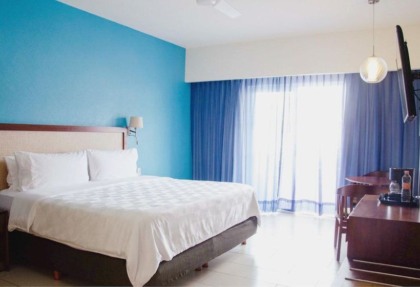 ホテル Holiday Inn Huatulco, An Ihg