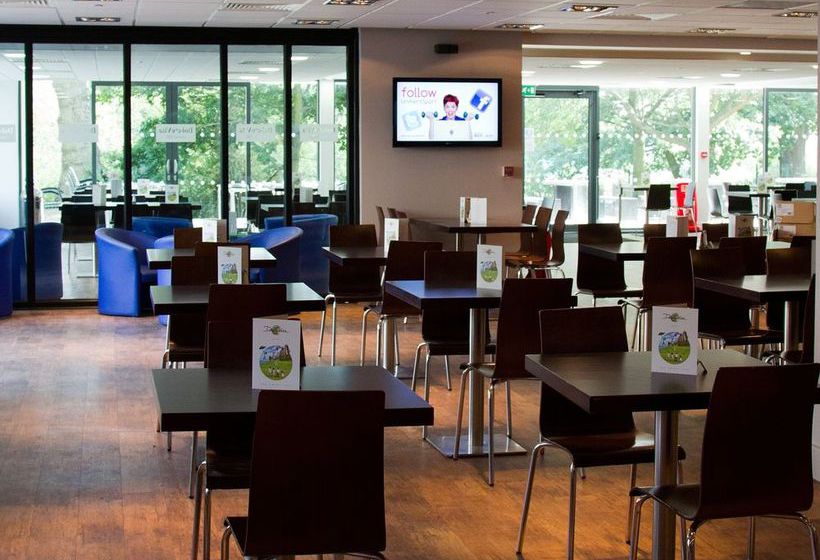 فندق Keynes College