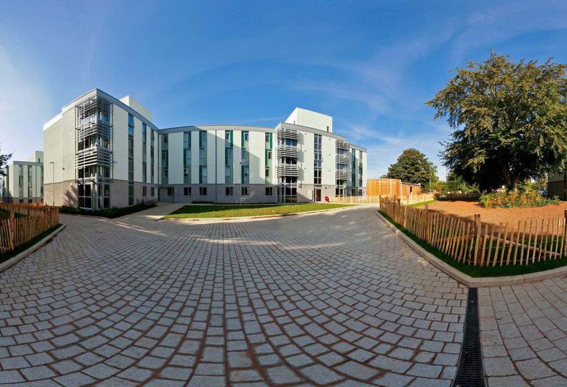 فندق Keynes College