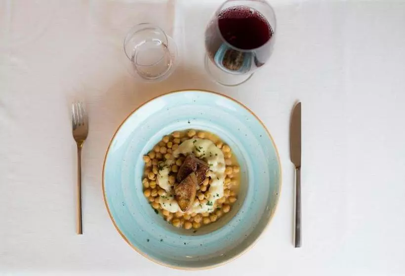 ホテル Llano Tineo