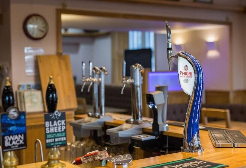 酒店 Lutwidge Arms