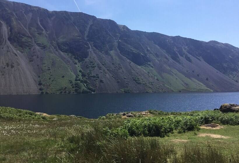 酒店 Lutwidge Arms