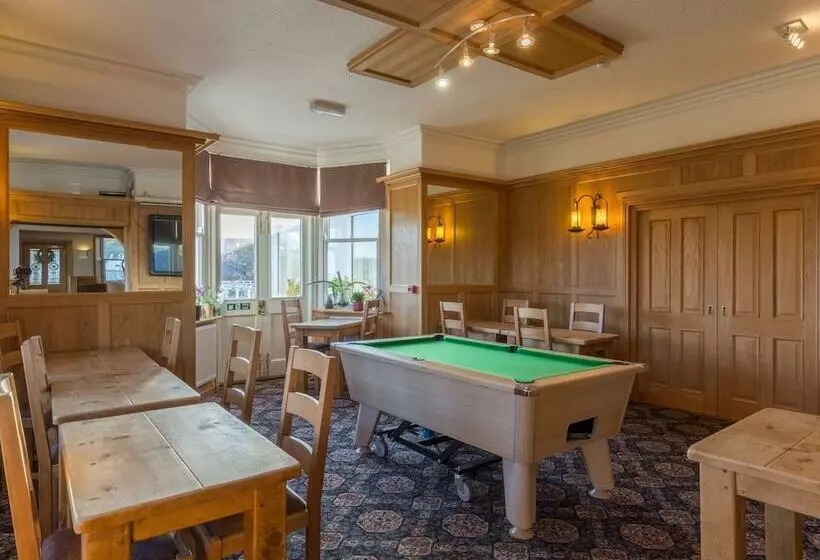 Отель Lutwidge Arms