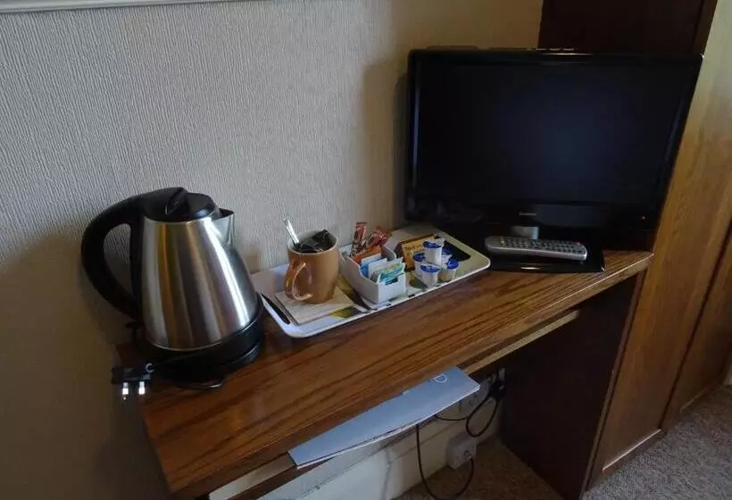 Отель Lutwidge Arms