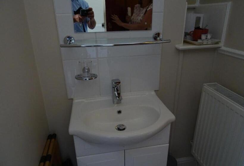 酒店 Lutwidge Arms