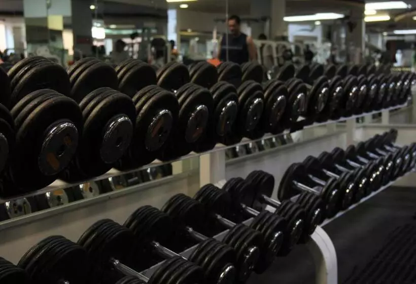 ホテル Real Zapopan