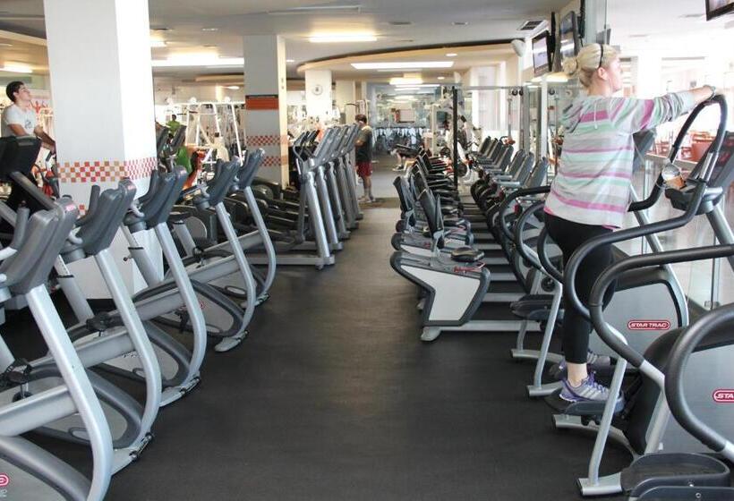 ホテル Real Zapopan