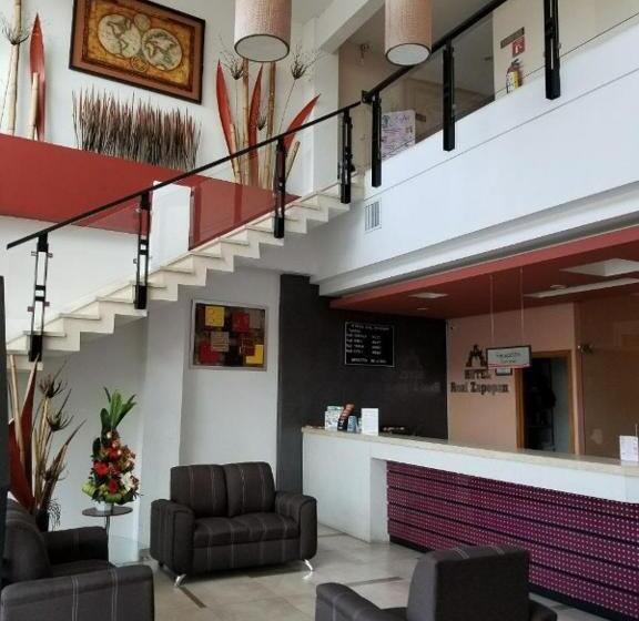 ホテル Real Zapopan