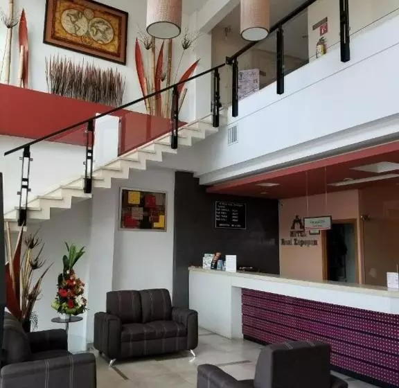 ホテル Real Zapopan