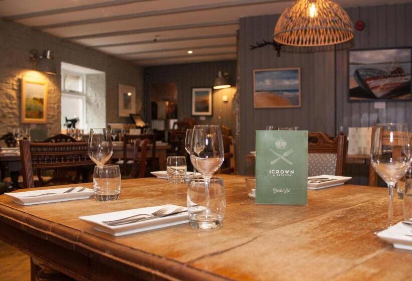 בית מלון כפרי The Crown Guest House