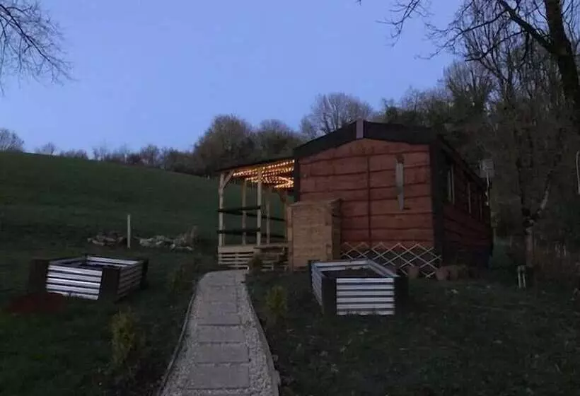 호텔 The Vobster Inn