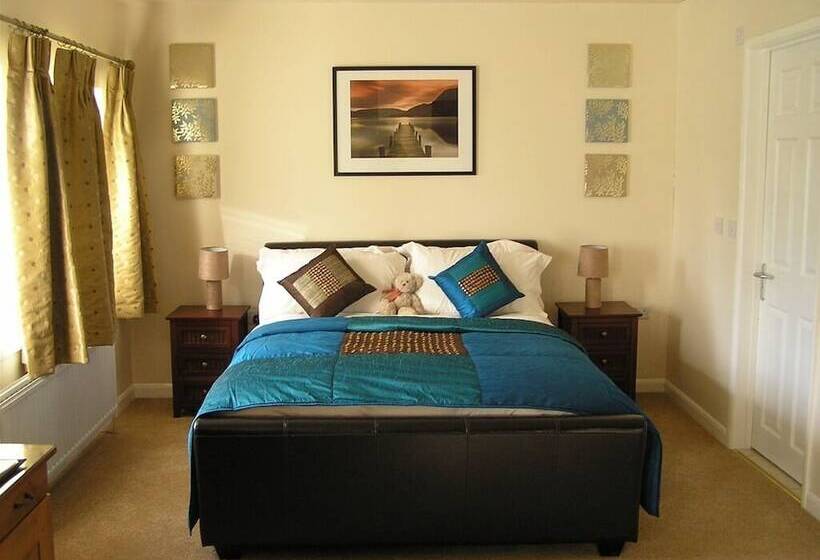 호텔 The Vobster Inn