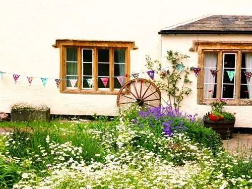 Huntstile Organic Farm