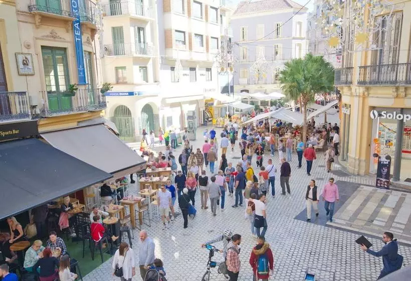 Malagaurbanrooms  Central Suites