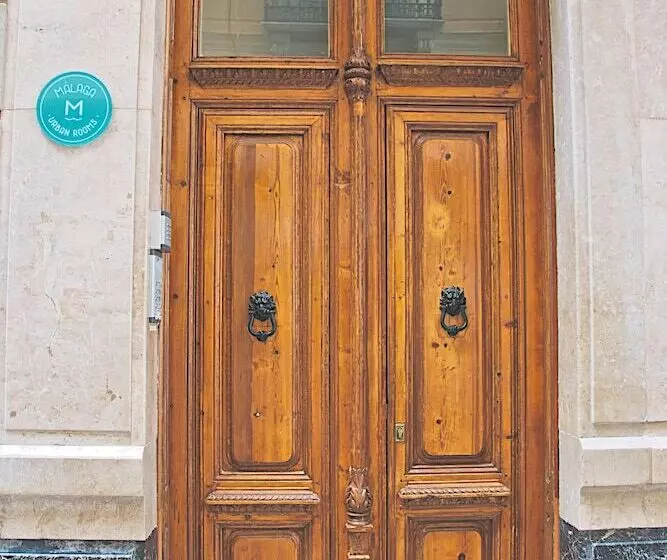 Malagaurbanrooms  Central Suites