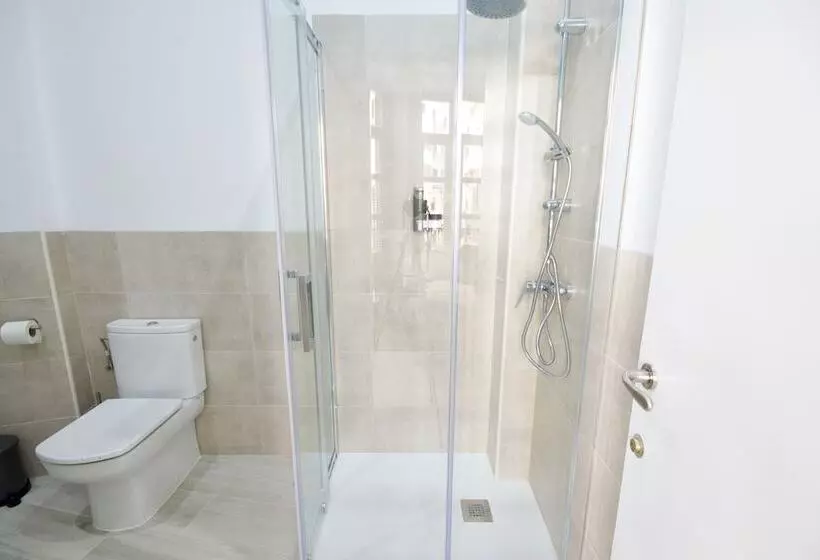 Malagaurbanrooms  Central Suites