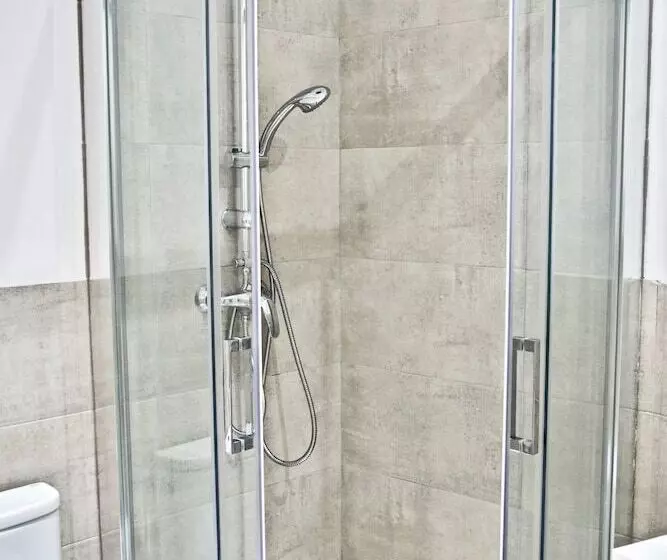 Malagaurbanrooms  Central Suites