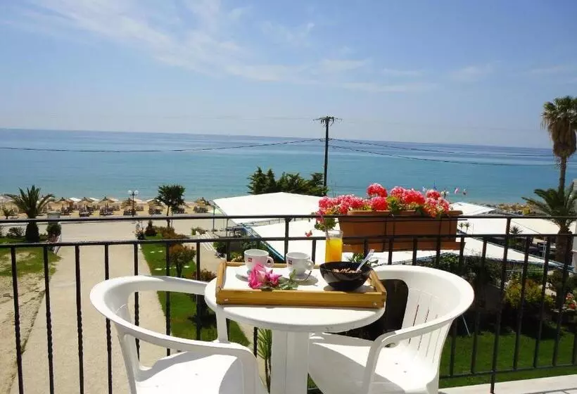 Mirto Beach Hotel & Restaurant