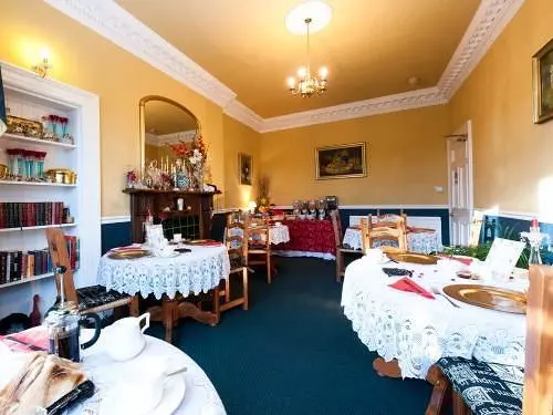 펜션 Ardleigh House